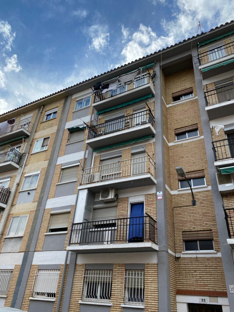 Fachada y Tejado